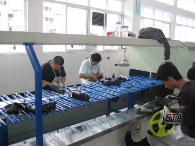 Обувная фабрика в Китае
